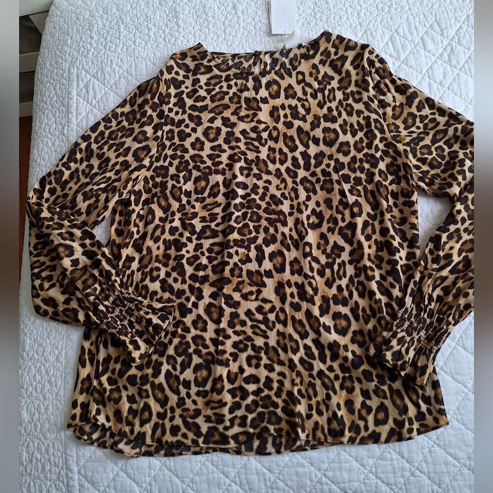 NWT H&M SZ 10 Leopard Print Top - Picture 2 of 9
